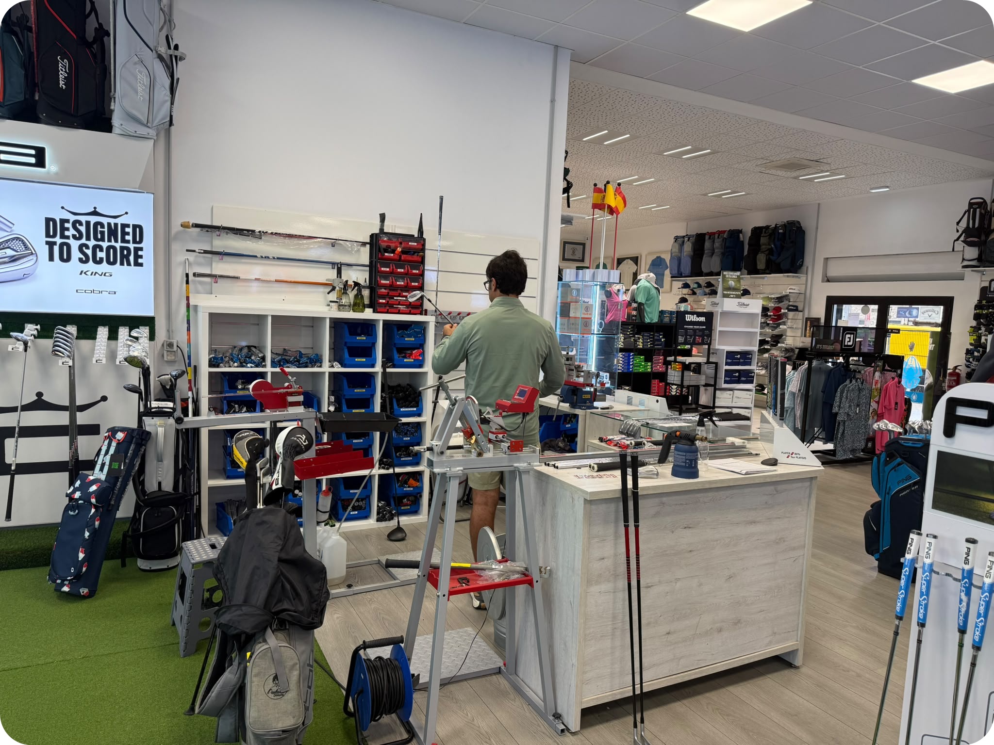 Taller de reparación de palos de golf